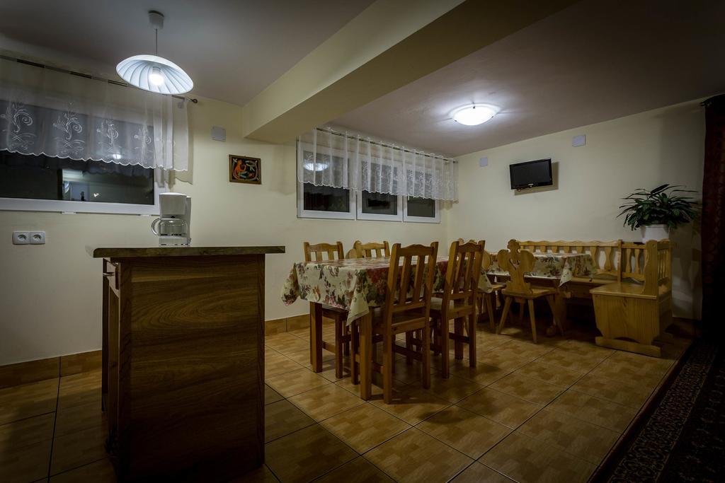 Pokoje Goscinne Baron Zakopane Exterior photo